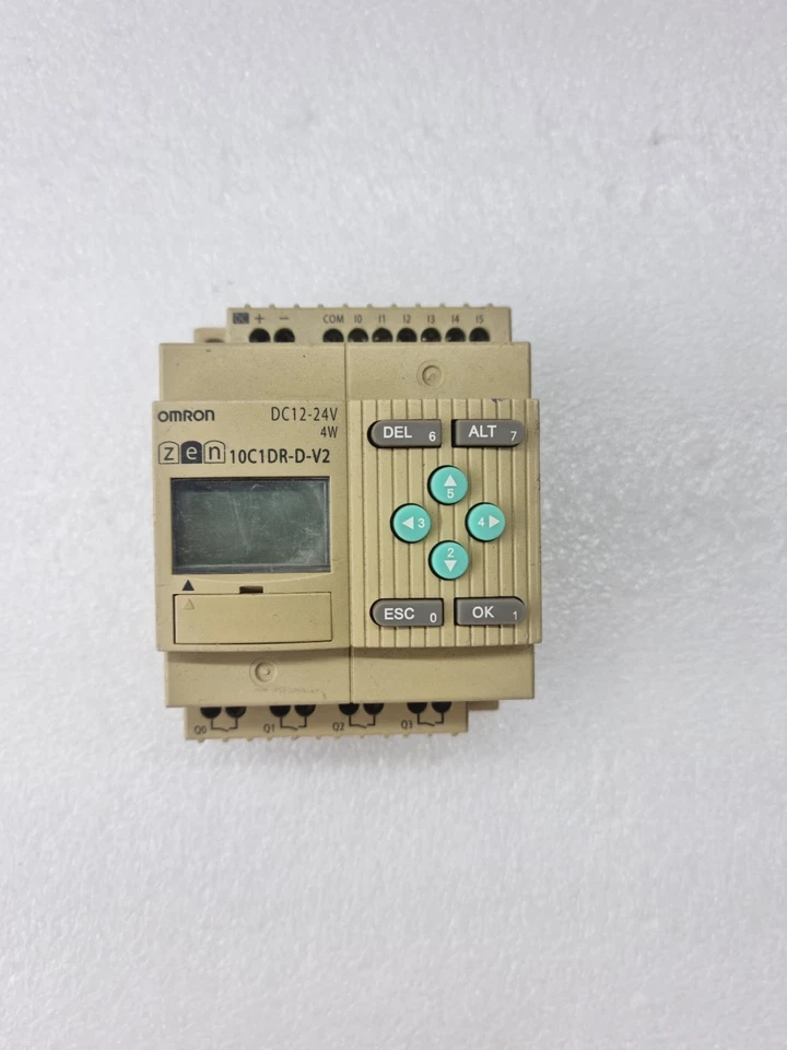 OMRON ZEN-10C1DR-D-V2 CPU UNIT DC12-24V 4W (USED WORKING) ZEN10C1DRDV2